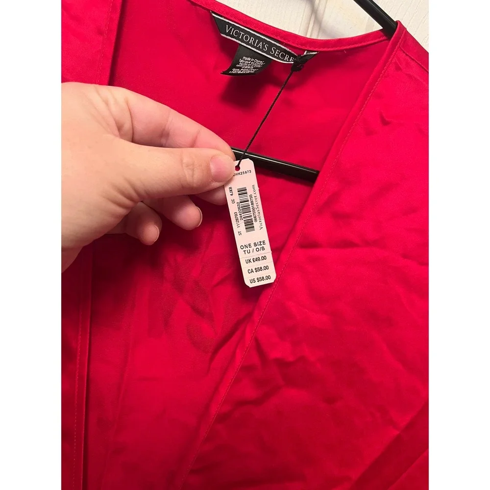 Victoria's Secret NWT $58 Womens 2018 Red Satin Flutter Sleeve 